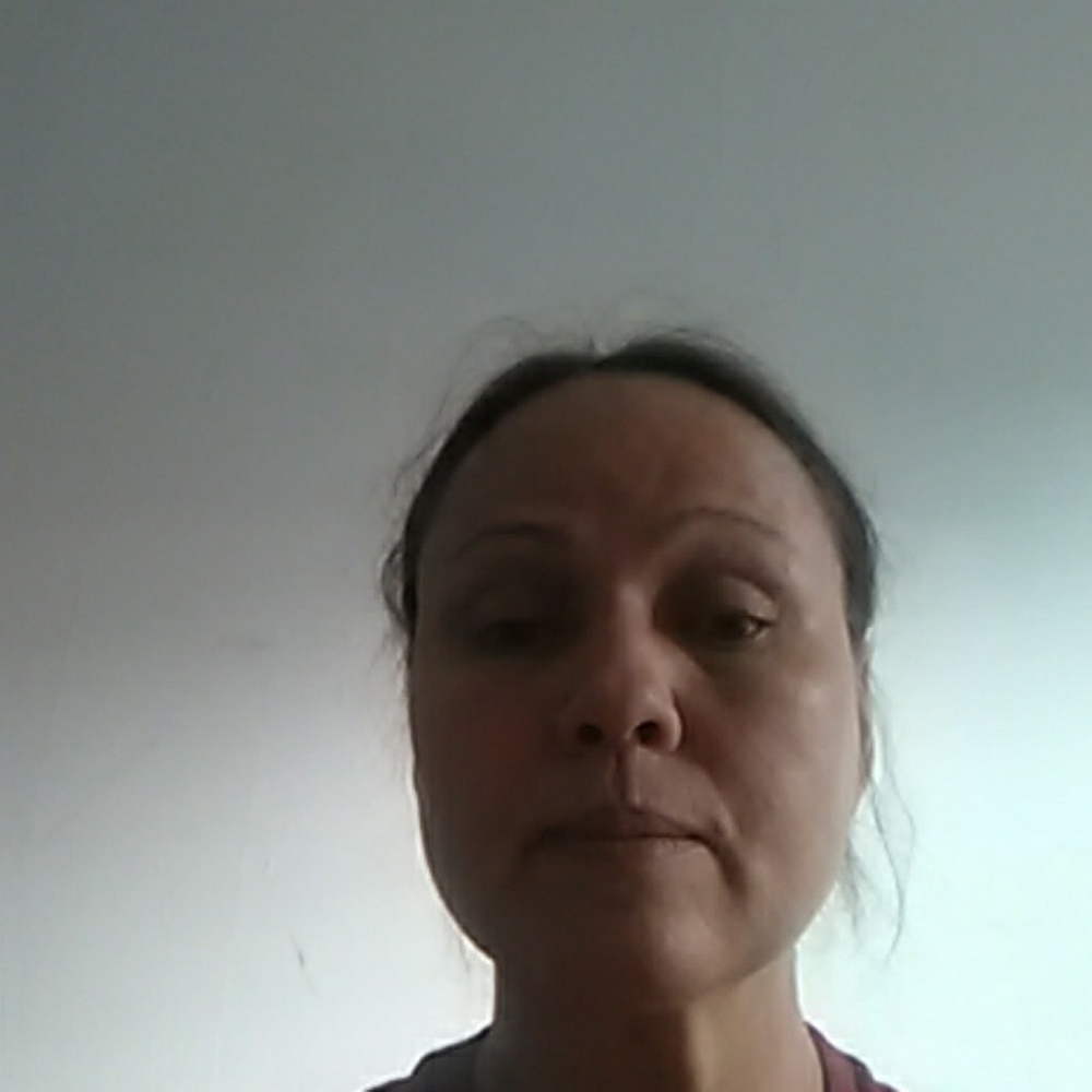 Meet your Posher, Larisa